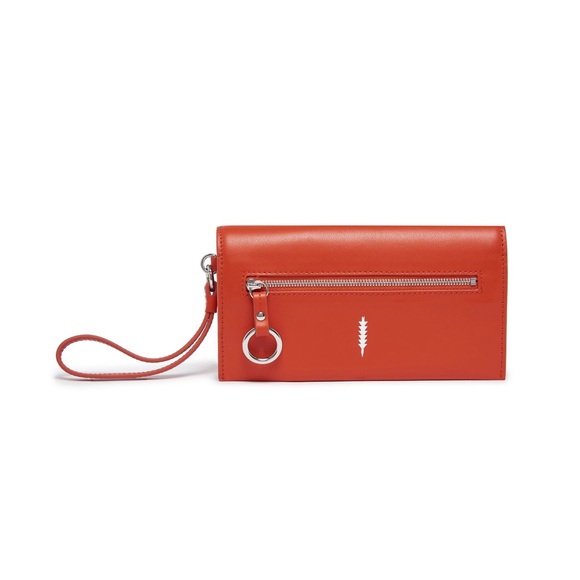 Thacker Eve Crossbody Wallet in Chili NWT - Picture 1 of 6
